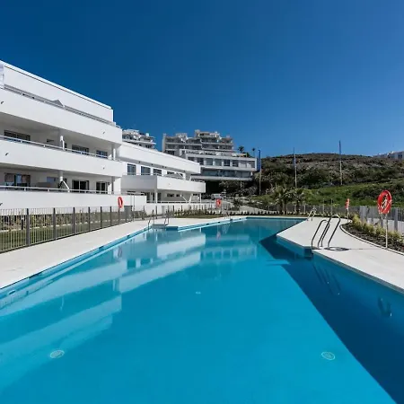 Appartement Ultimate - Elegant With Valley Views, Pool & Gym In Oceana Gardens