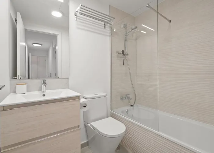 Elegant With Valley Views, Pool & Gym In Oceana Gardens Estepona